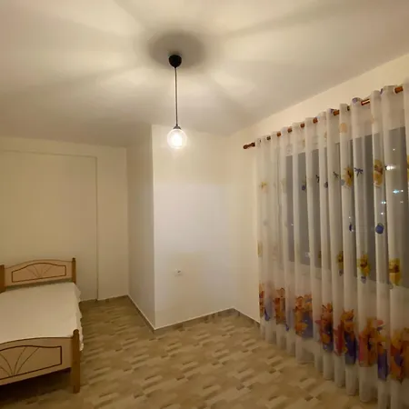 Apartment Appartament Tirana